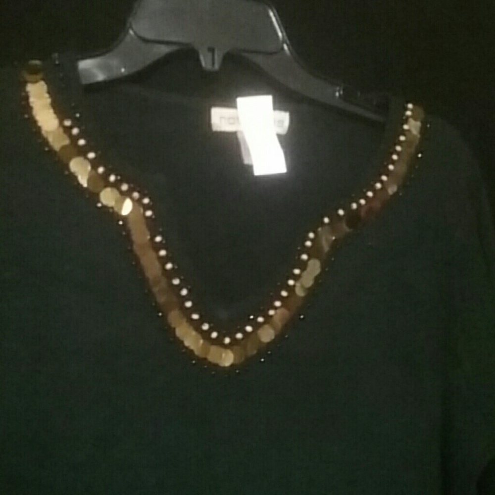 Accented sweater - Picture 2 of 2